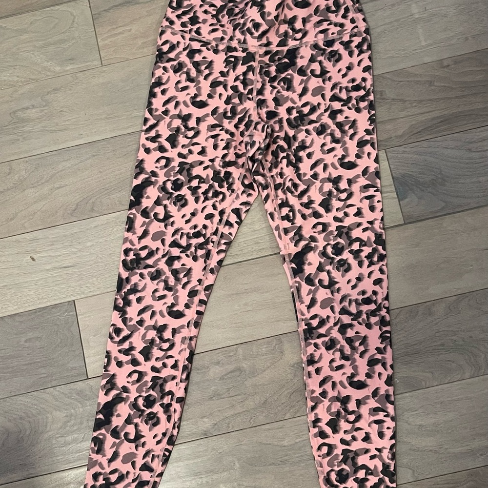 Fabletics Legging - Picture 2 of 4